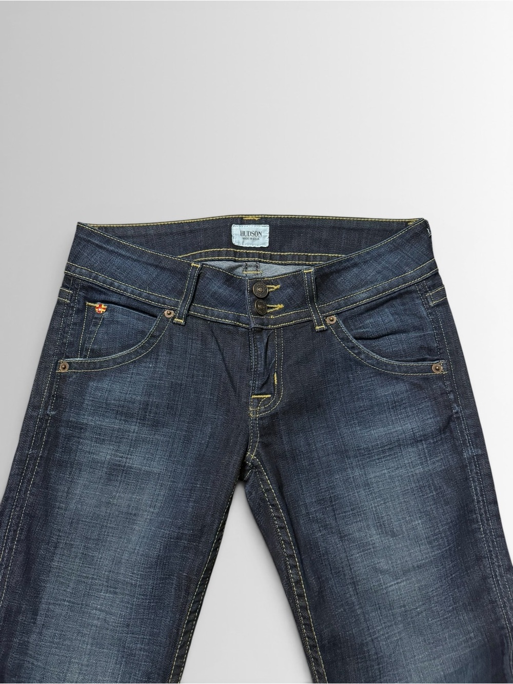 Hudson Signature Flap Pocket Flare Jeans Size 26 Dark Wash USA - Picture 3 of 13